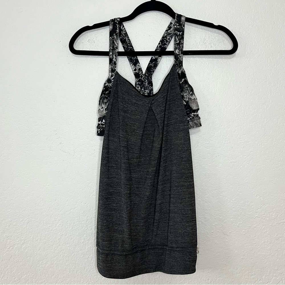 Lululemon‎ Size 6 Rest Less Tank Top Heathered Black Flowabunga Black Angel Wing
